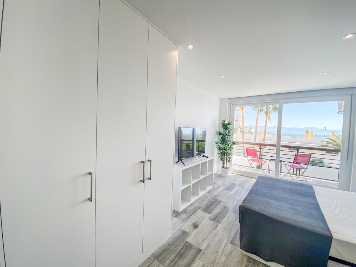 Wifi, Terraza, Piscina Y Acceso Privado A La Playa Lejlighed Torremolinos